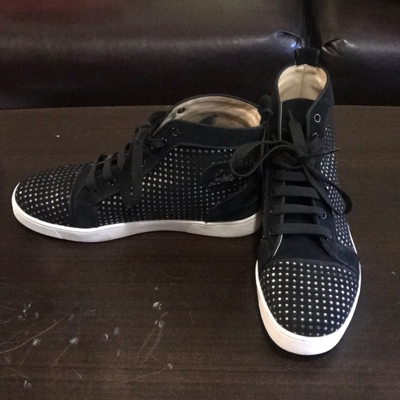 Black Louboutin Shoes - Picture 2 of 4